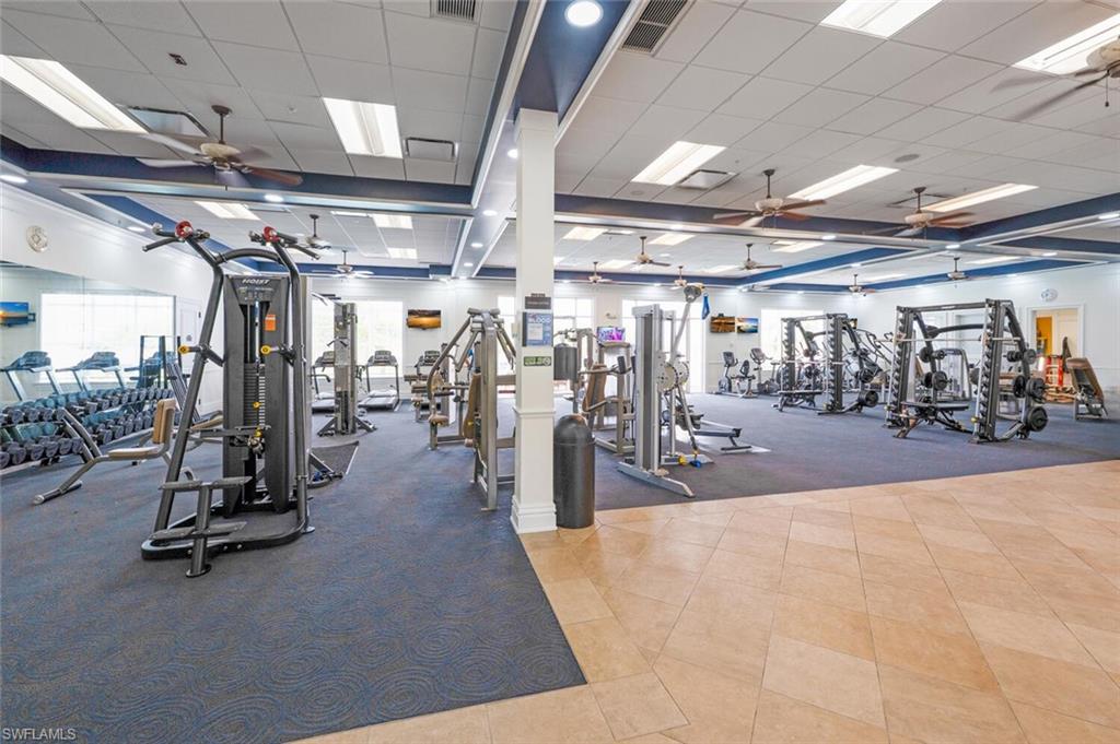 HAMPTON LAKES - Residential