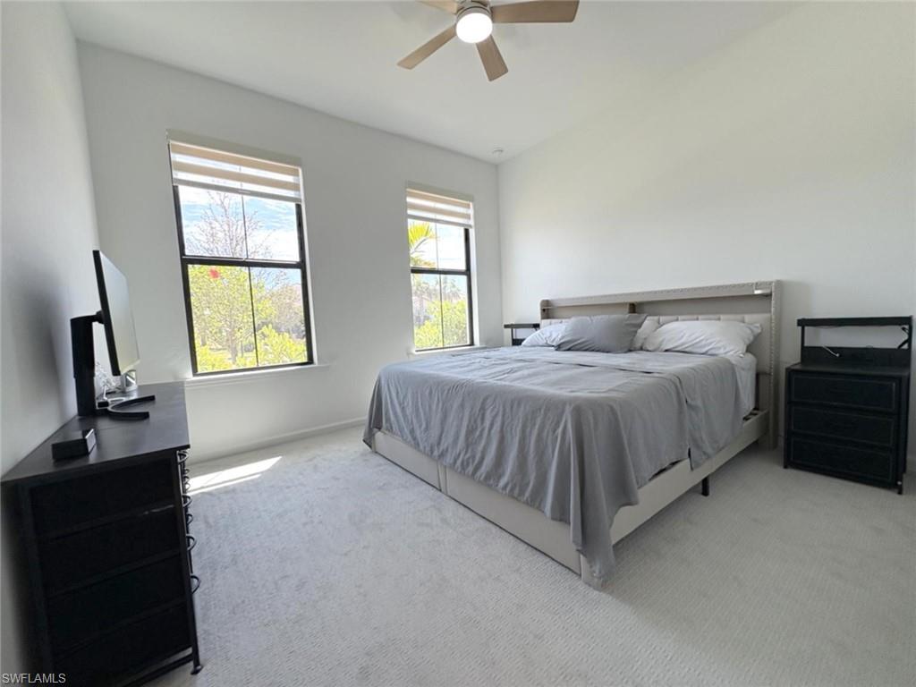 HAMPTON LAKES - Residential