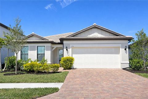 3776 Passion Vine DR ALVA FL 33920
