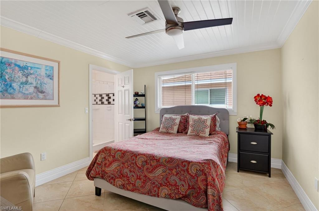 NAPLES PARK - Residential