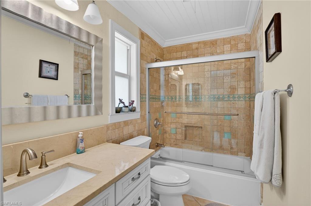 NAPLES PARK - Residential