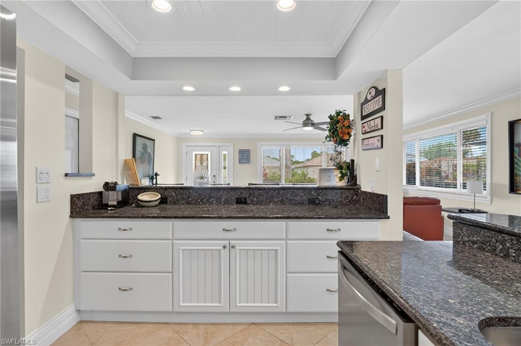 NAPLES PARK - Residential