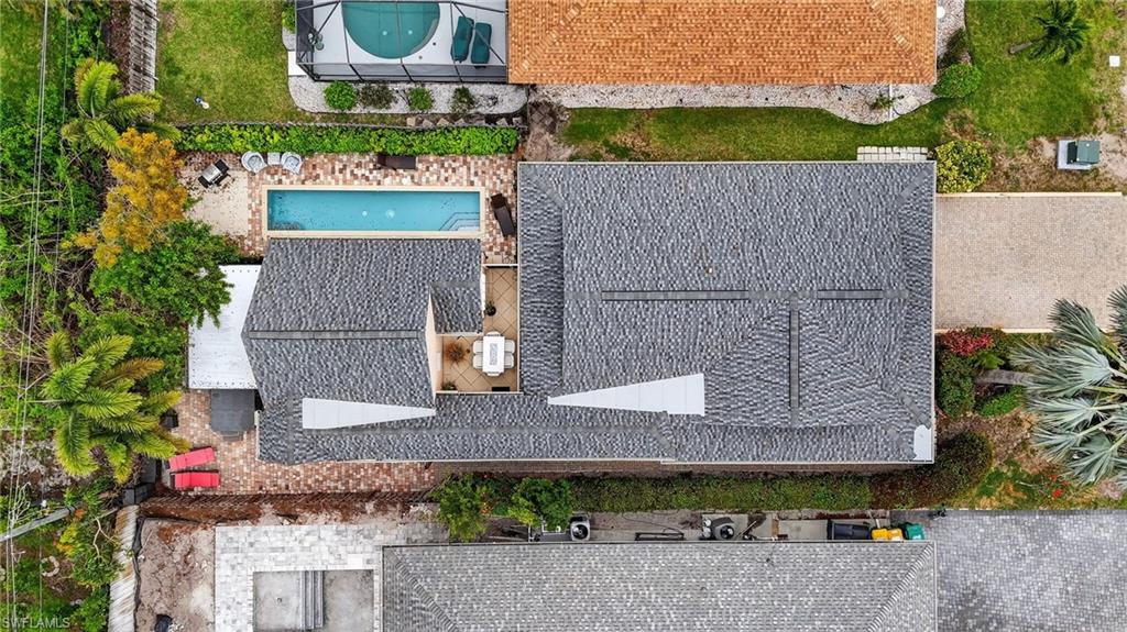 NAPLES PARK - Residential