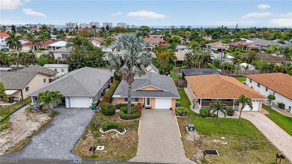 NAPLES PARK - Residential