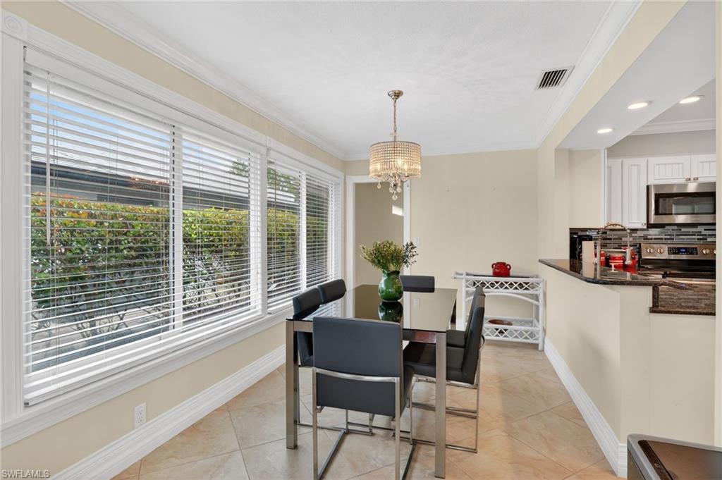 NAPLES PARK - Residential