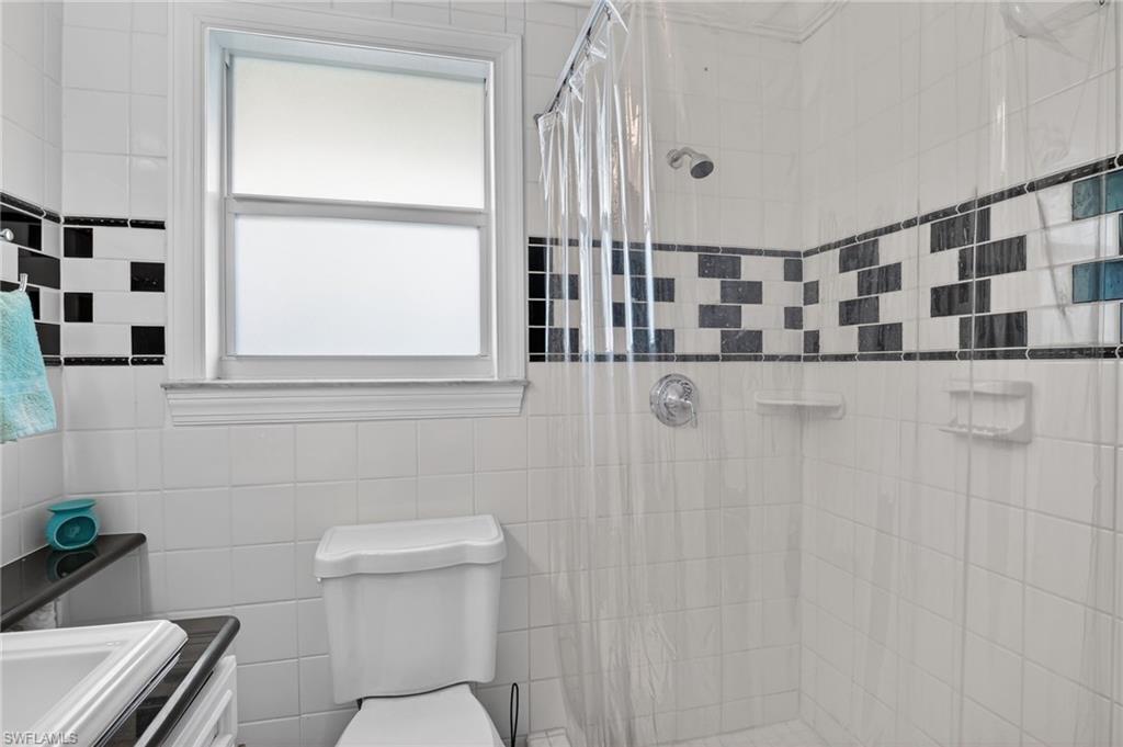 NAPLES PARK - Residential