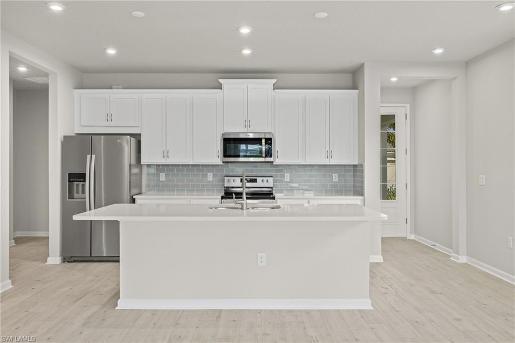 BONAVIE COVE - Residential