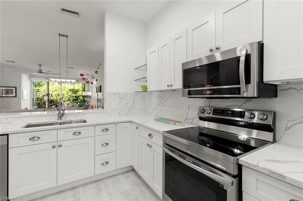 101 Amblewood LN 1-104