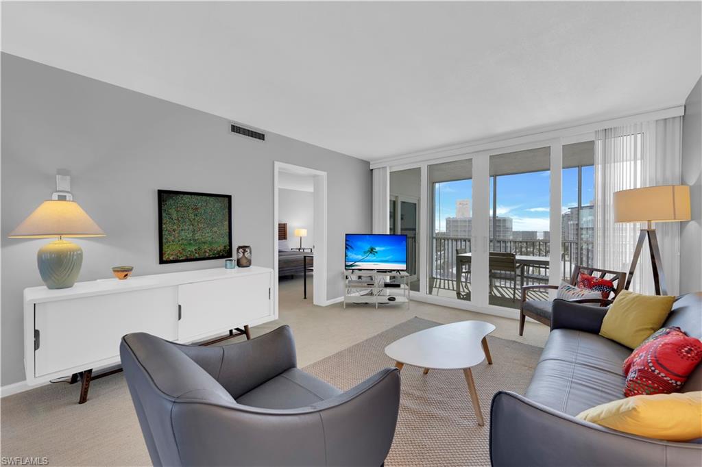 ISLAND REEF CLUB - Residential