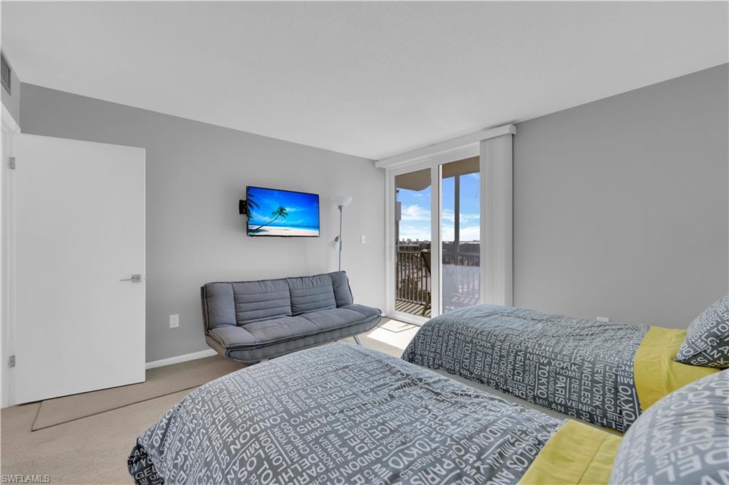 ISLAND REEF CLUB - Residential