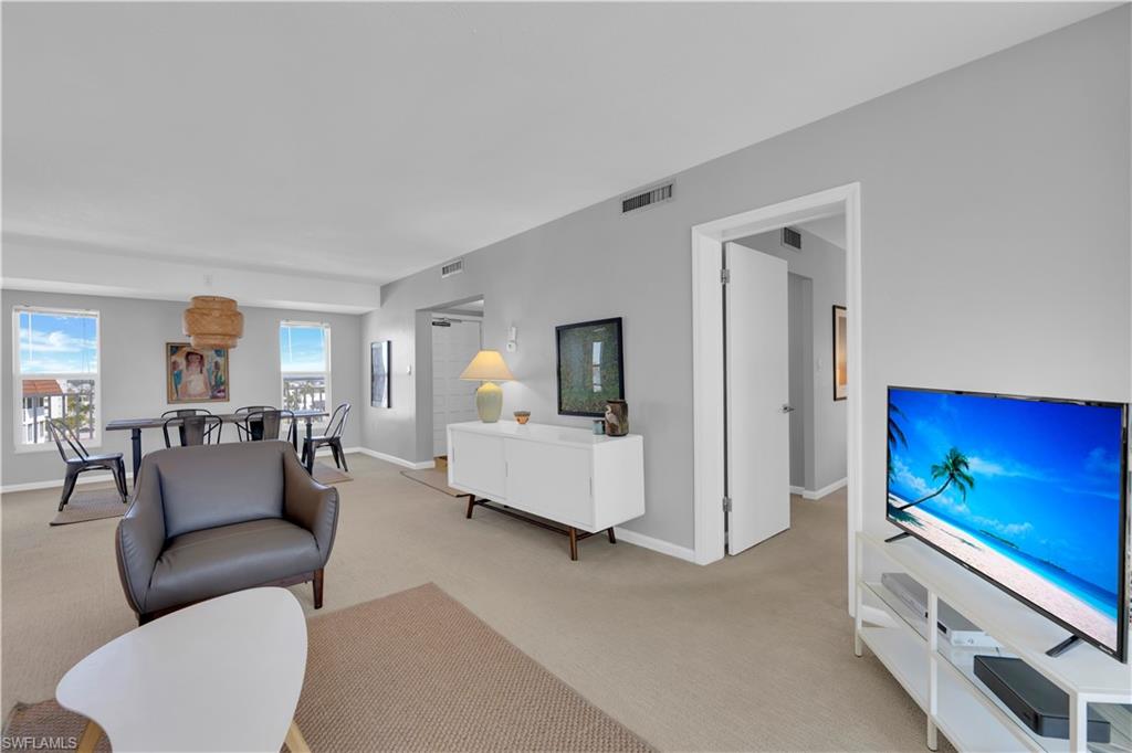 ISLAND REEF CLUB - Residential