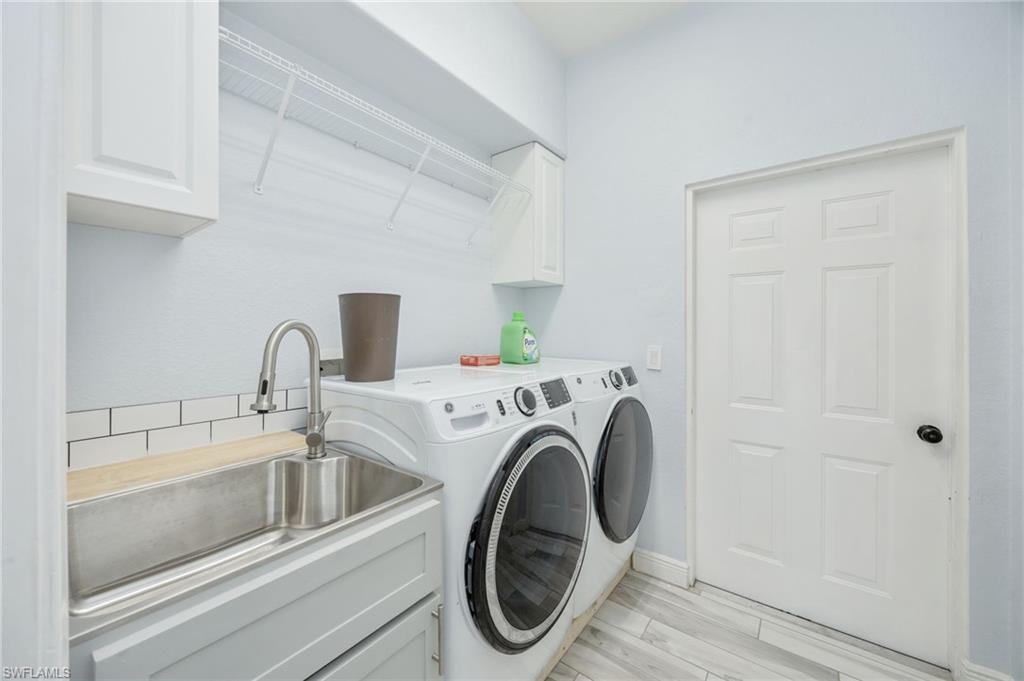 IBIS COVE - Residential