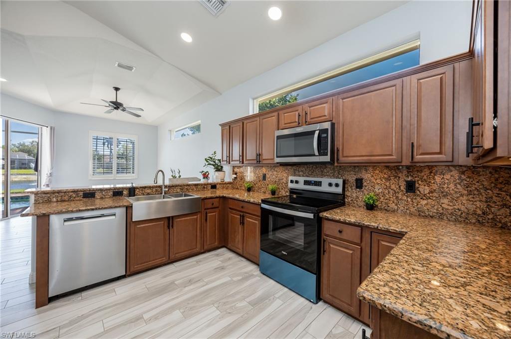 IBIS COVE - Residential