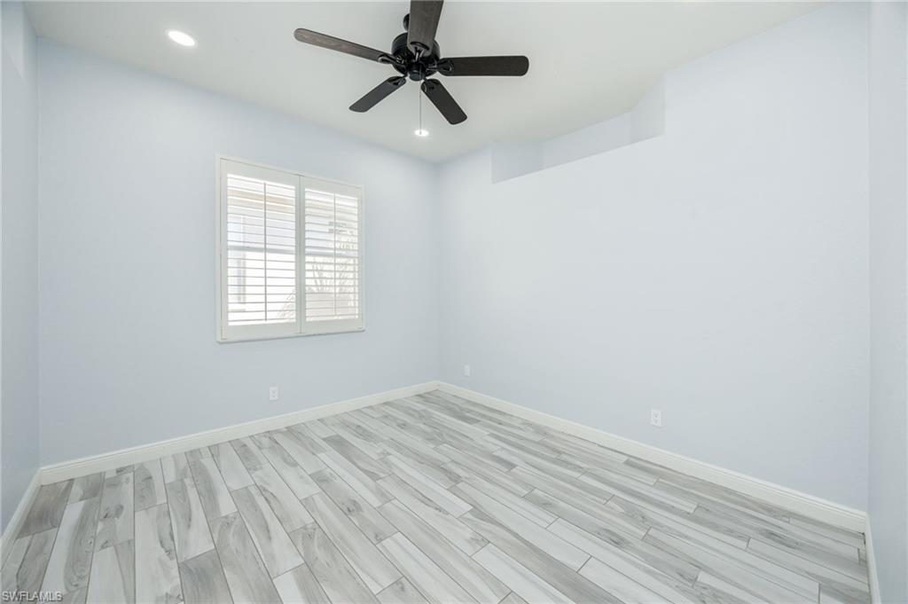 IBIS COVE - Residential