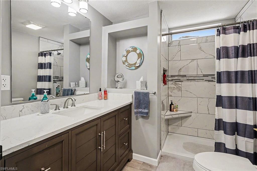 BAYSIDE ESTATES - Residential