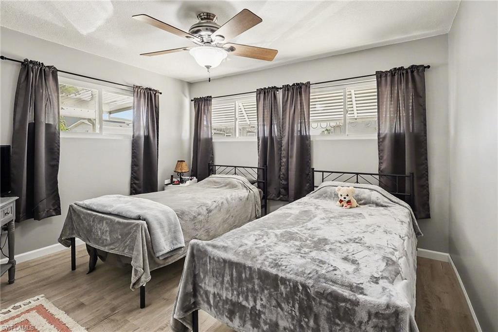 BAYSIDE ESTATES - Residential