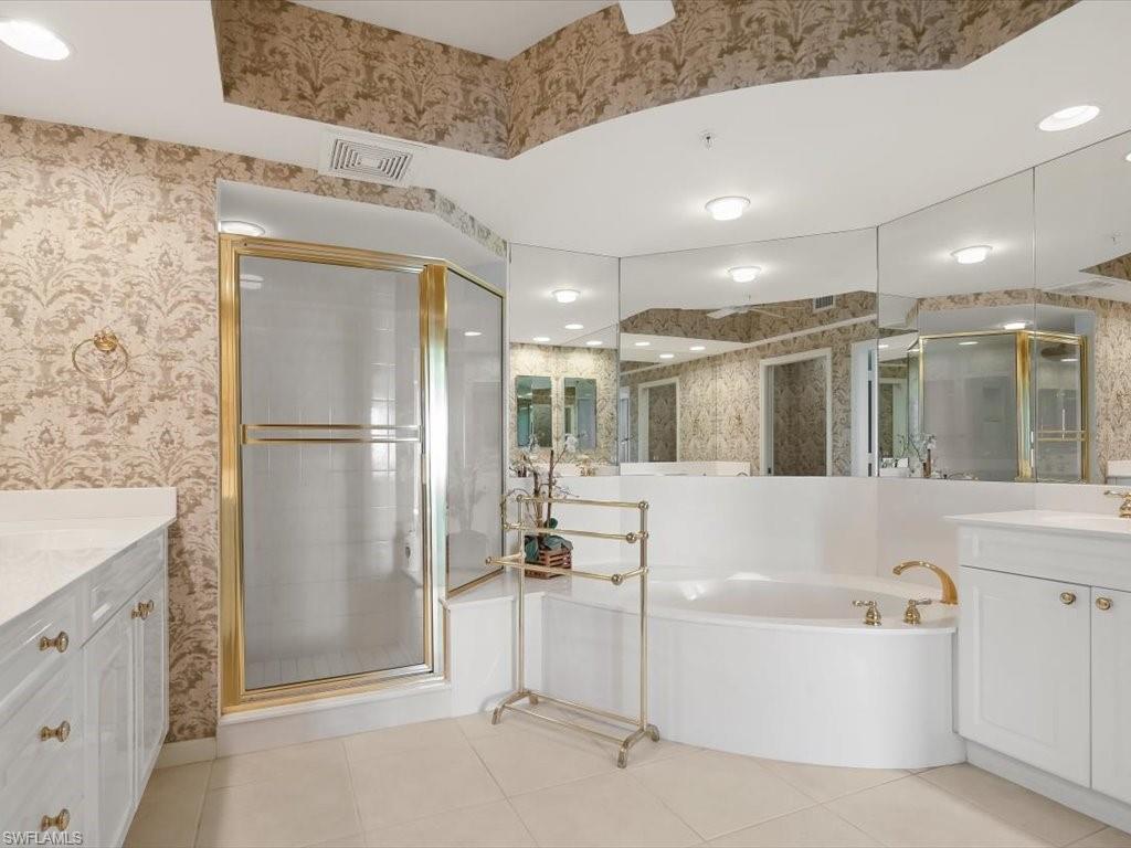 CARIBE AT COVE TOWERS - Residential