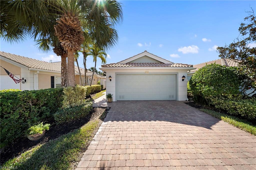 VILLAGE WALK OF BONITA SPRINGS - Residential