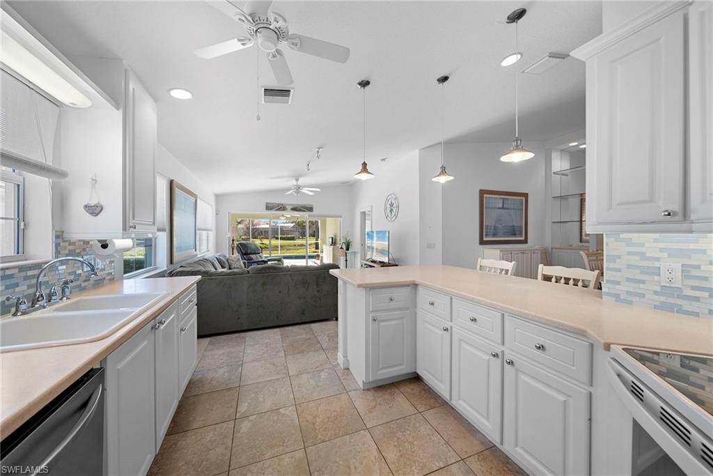 VILLAGE WALK OF BONITA SPRINGS - Residential