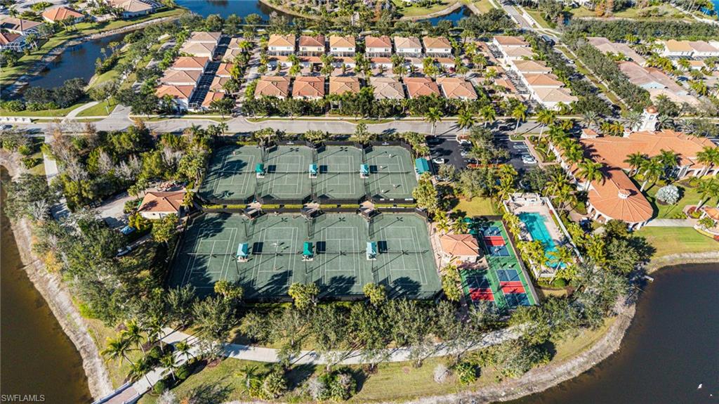 VILLAGE WALK OF BONITA SPRINGS - Residential