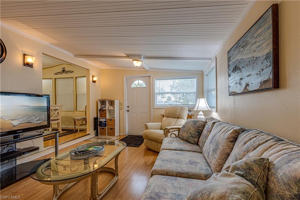 IMPERIAL WILDERNESS - Residential