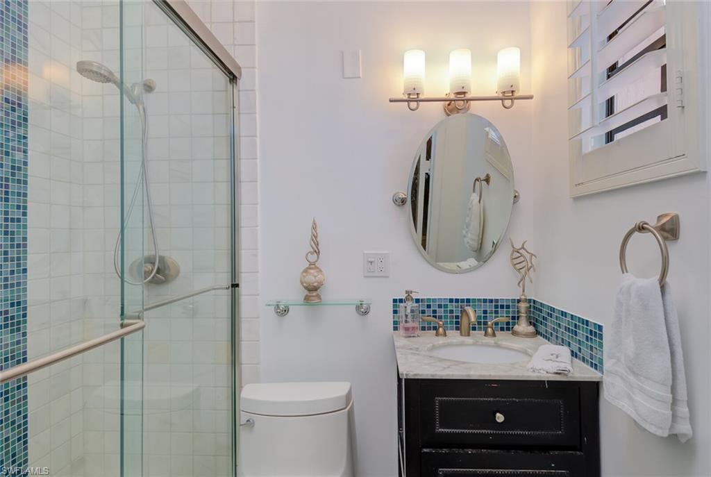 YORK MANOR - Residential