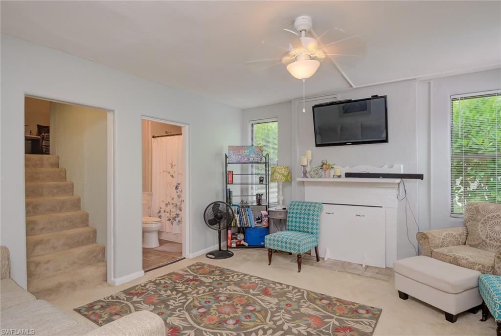 YORK MANOR - Residential