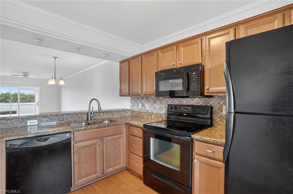 MAINSAIL - Residential Lease