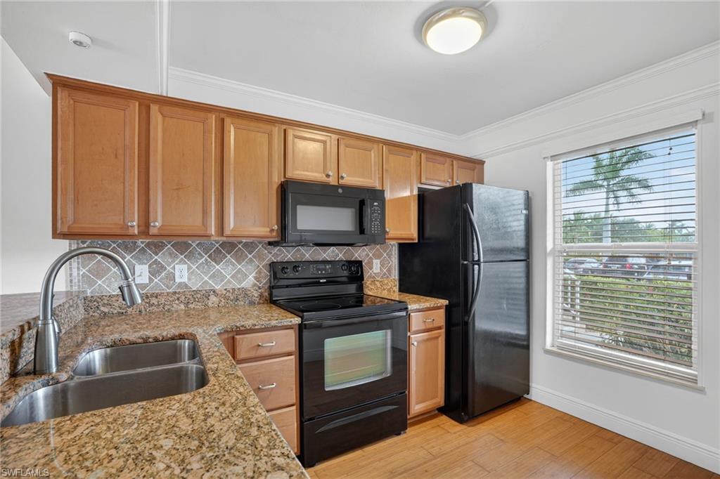 MAINSAIL - Residential Lease