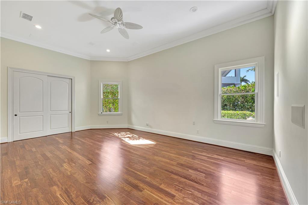 BAY LAUREL ESTATES - Residential