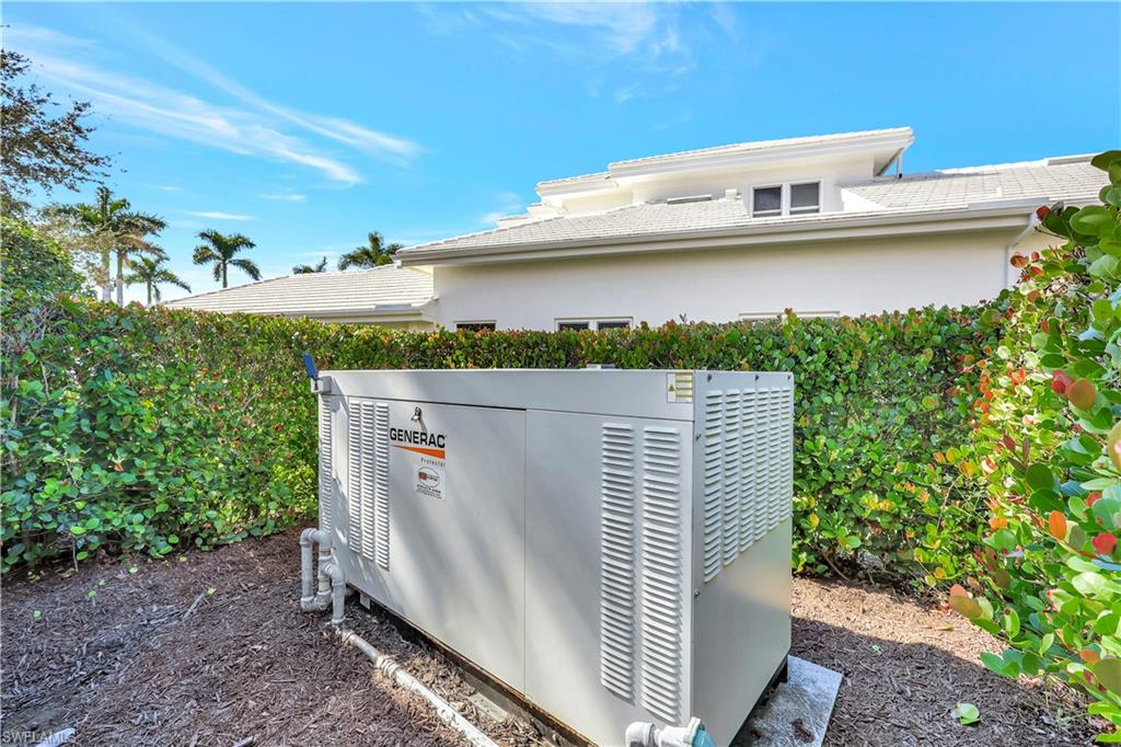 BAY LAUREL ESTATES - Residential