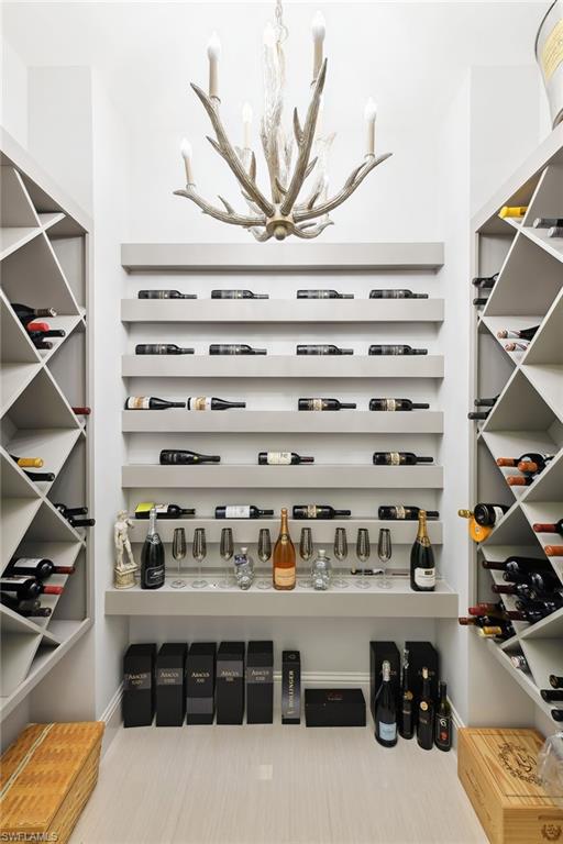 MOORINGS - Residential