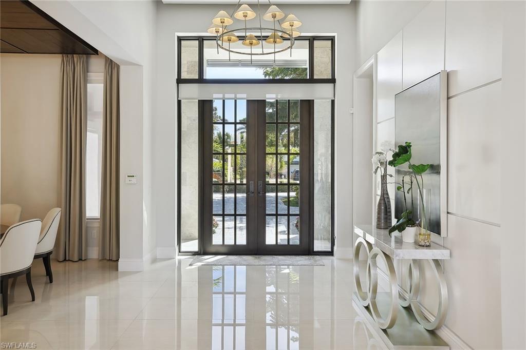 MOORINGS - Residential