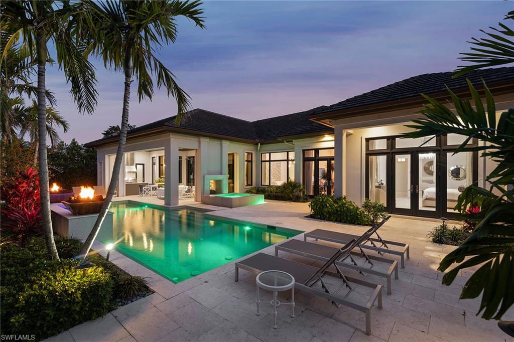 MOORINGS - Residential