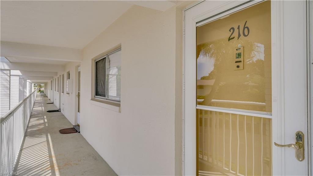 GOLF VIEW APTS CONDOMINIUM - Residential Lease