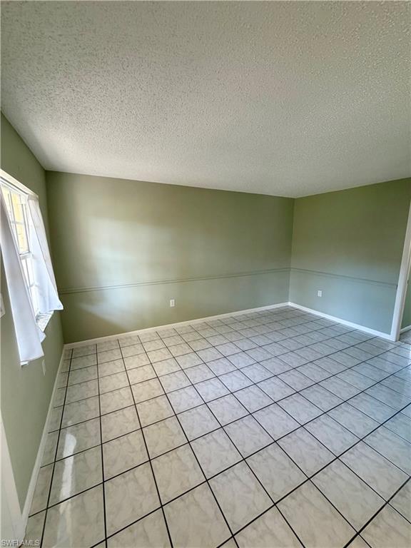 POINCIANA CONDO - Residential