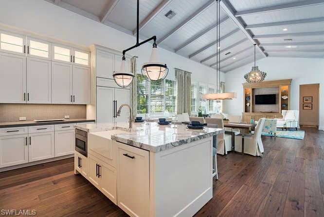 OLDE NAPLES - Residential