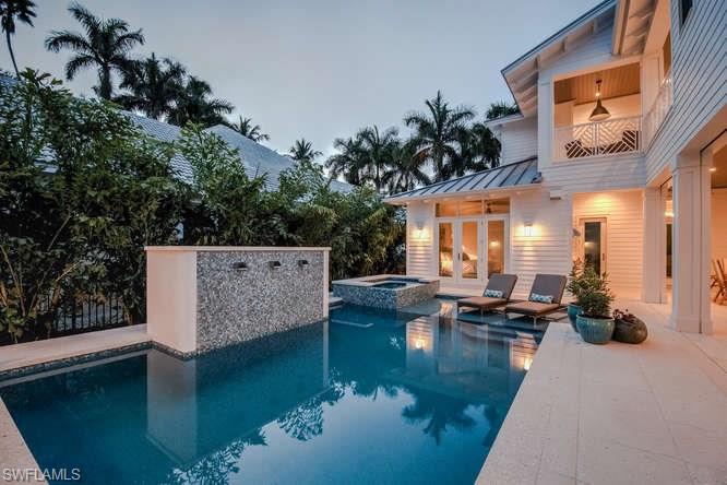 OLDE NAPLES - Residential