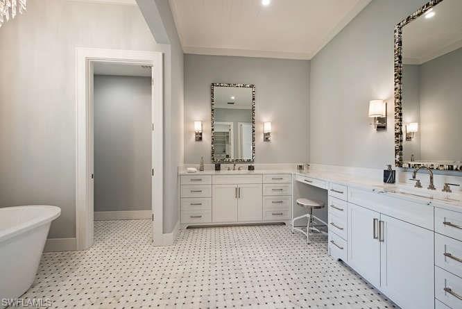 OLDE NAPLES - Residential