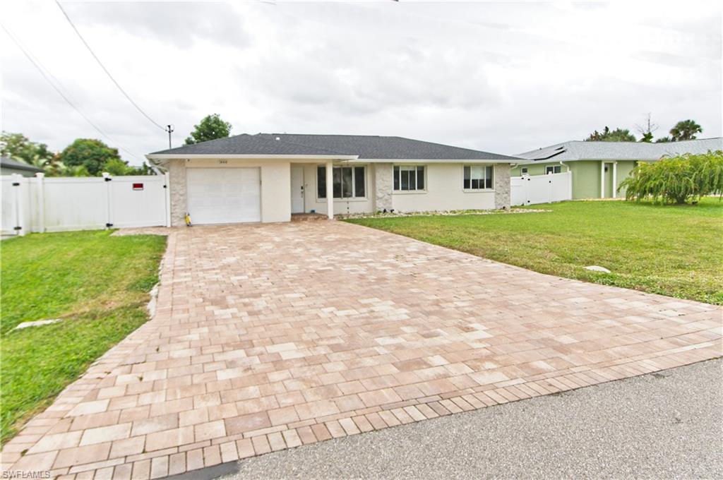 CAPE CORAL - Residential Lease