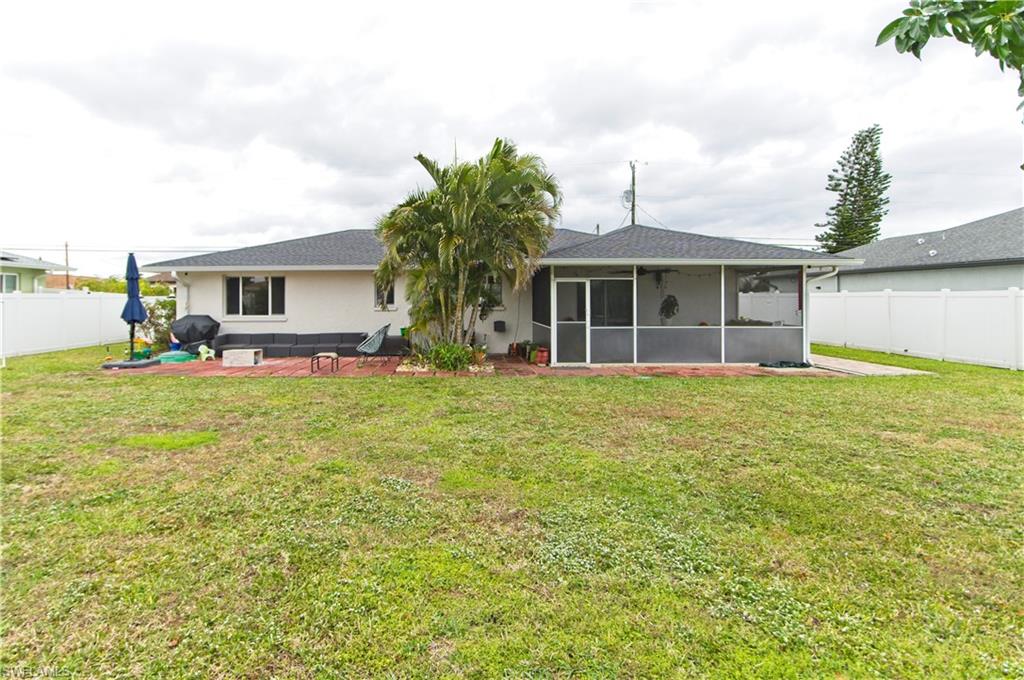 CAPE CORAL - Residential Lease