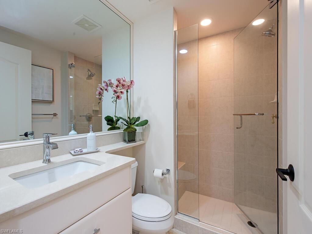 ESTANCIA - Residential