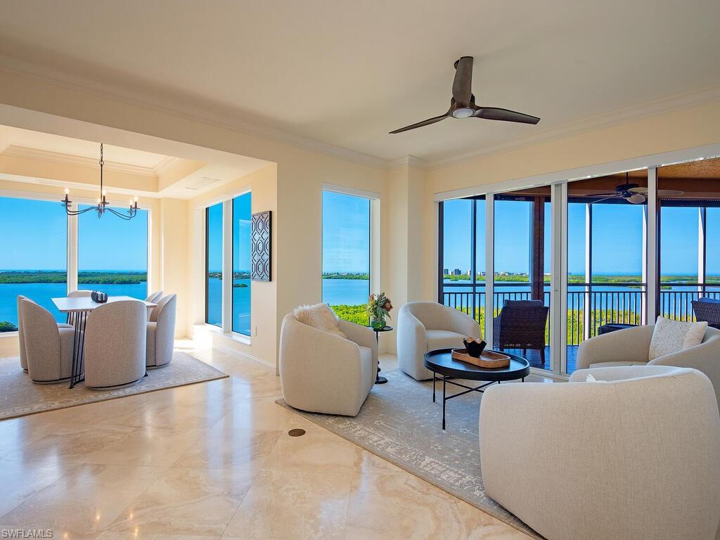 ESTANCIA - Residential