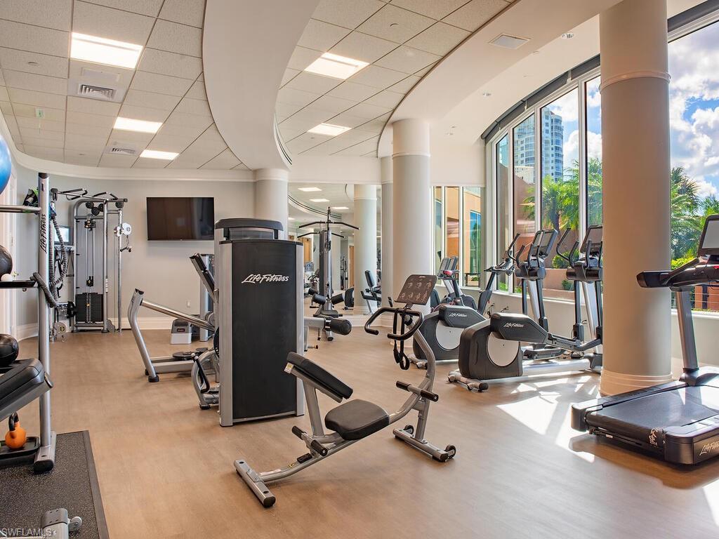 ESTANCIA - Residential