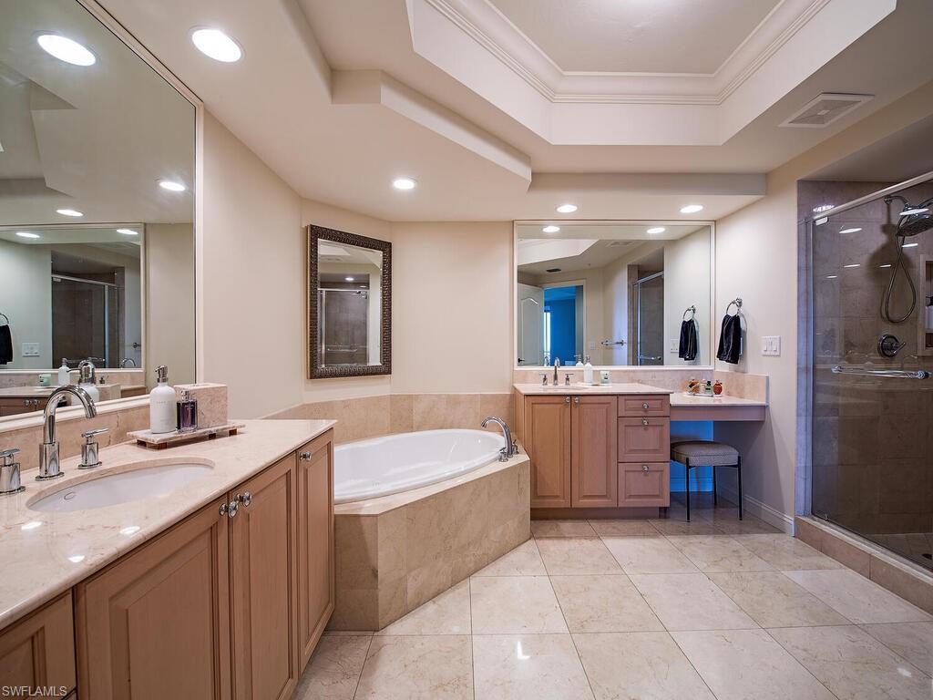 ESTANCIA - Residential