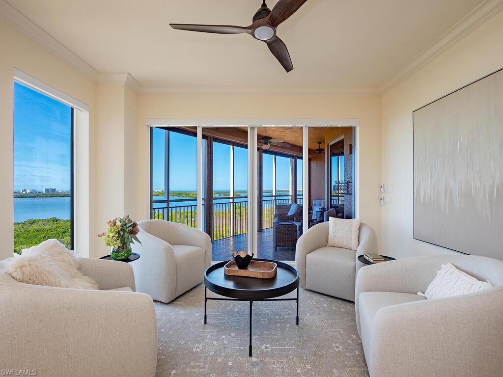 ESTANCIA - Residential