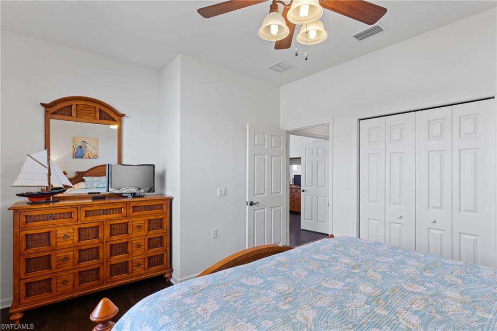 ALDEN WOODS - Residential