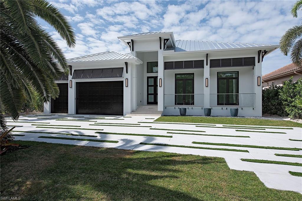 ROYAL HARBOR - Residential