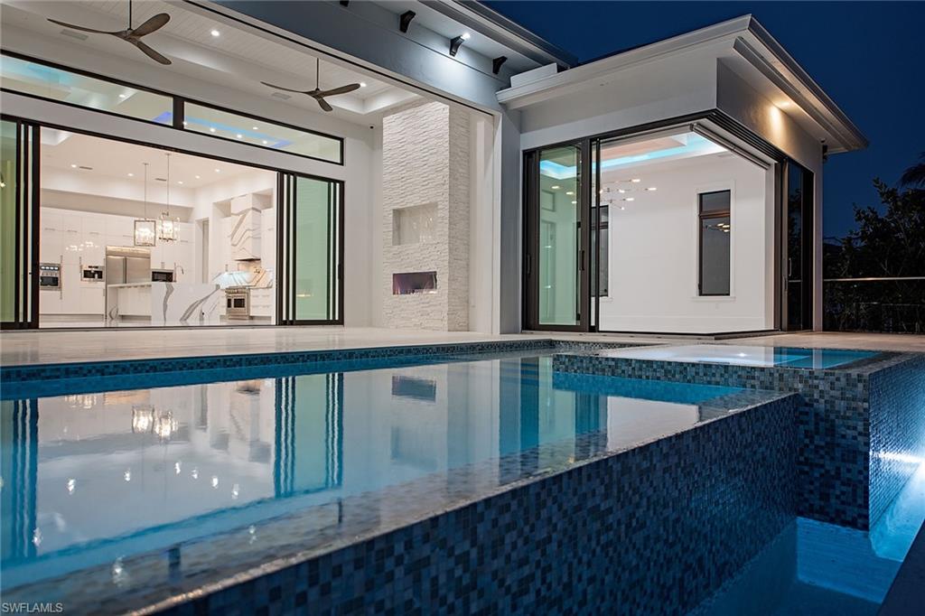 ROYAL HARBOR - Residential