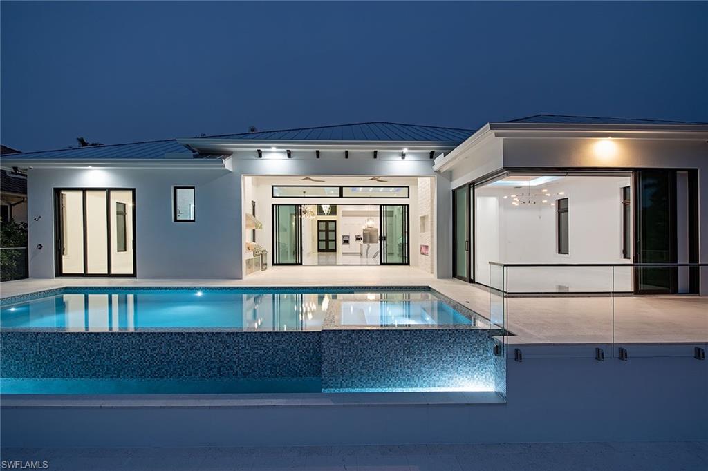 ROYAL HARBOR - Residential